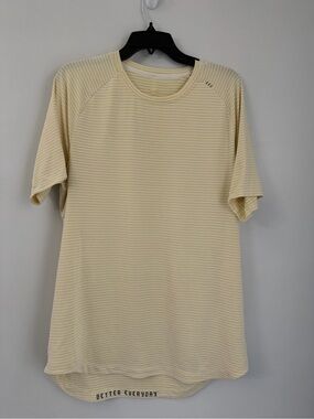 Lululemon Drysense Short Sleeve Heathered Lemon Chiffon Size XL Crew Striped
